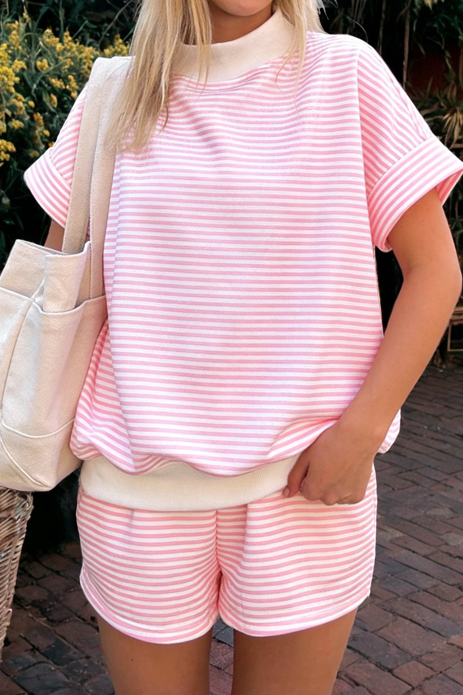 Sky Blue Stripe Cuffed Sleeve Contrast Mock Neck Tee Casual 2pcs Short Set