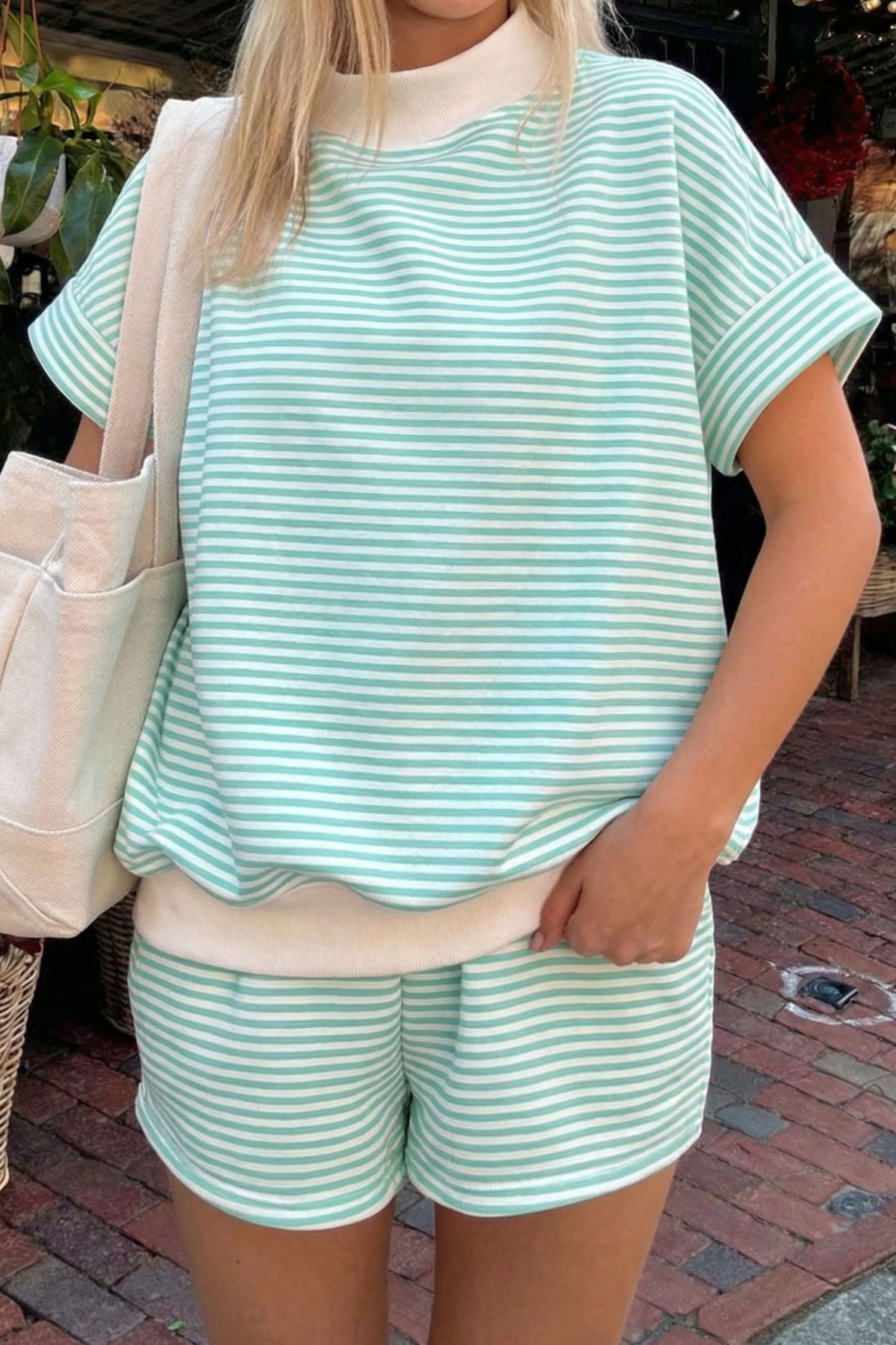 Sky Blue Stripe Cuffed Sleeve Contrast Mock Neck Tee Casual 2pcs Short Set