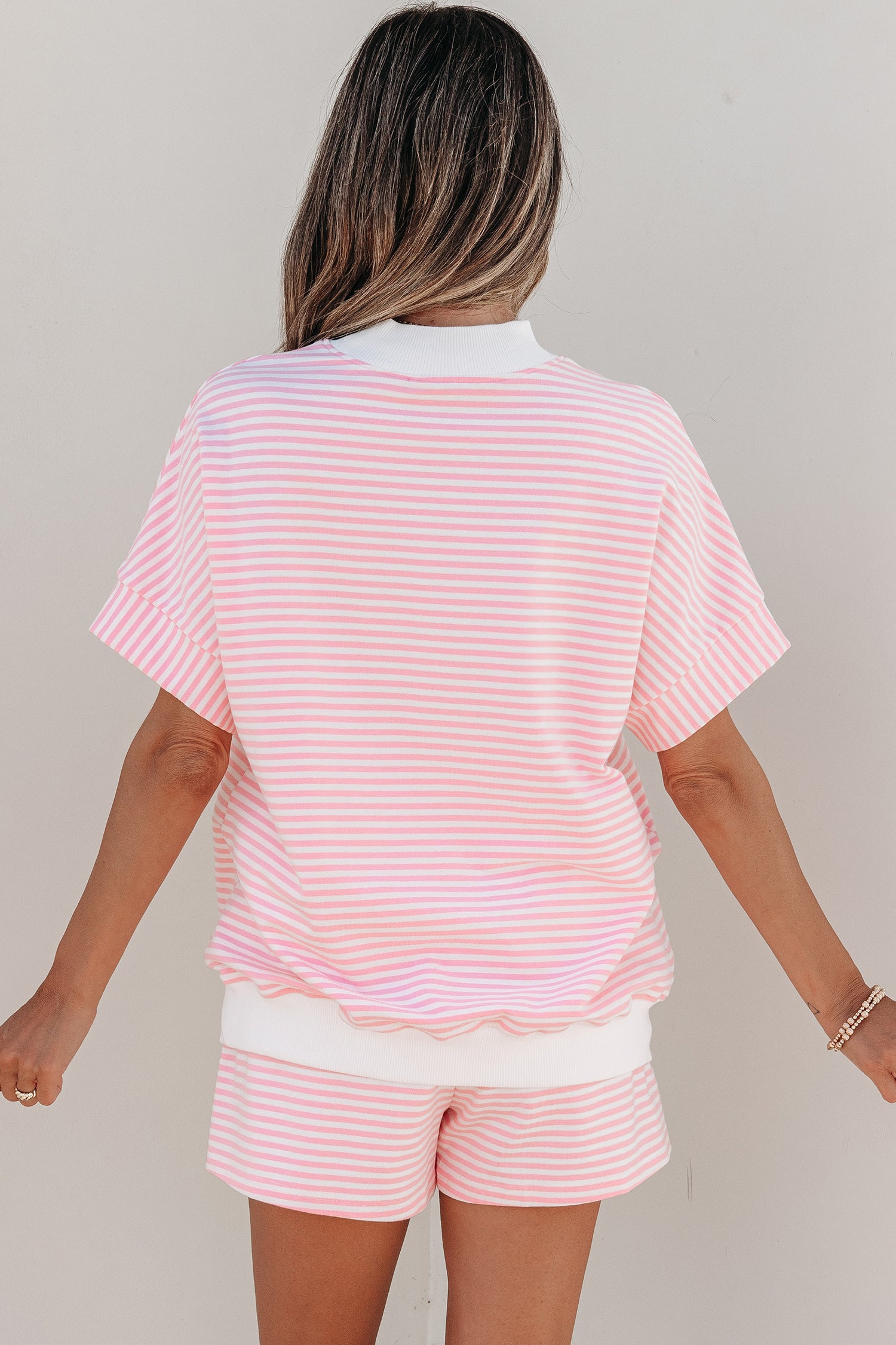 Sky Blue Stripe Cuffed Sleeve Contrast Mock Neck Tee Casual 2pcs Short Set